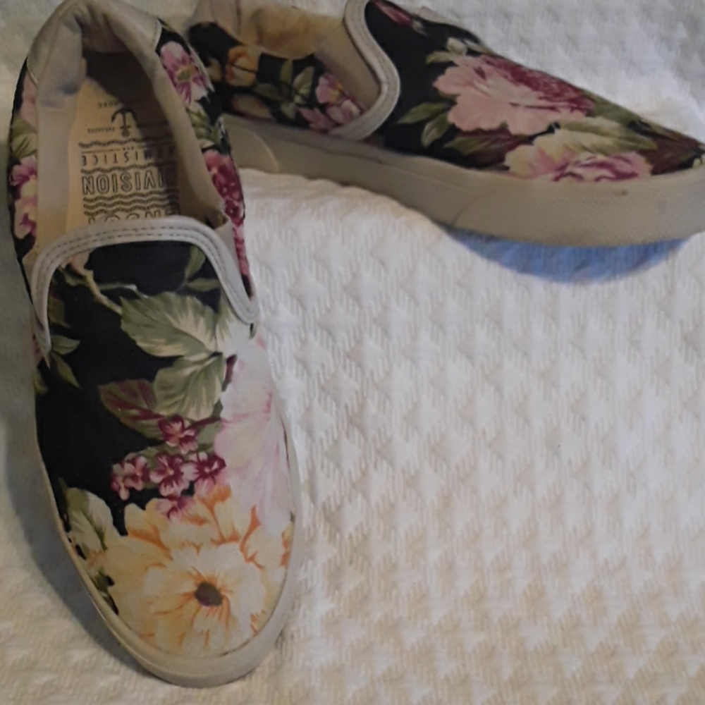 Armistice french floral canvas slip-on sneaker